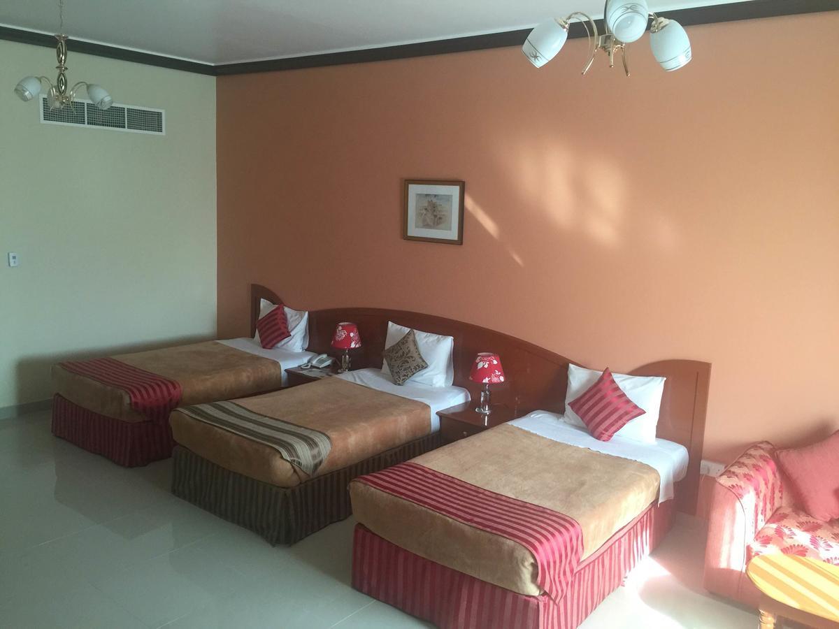 Summer Land Hotel Apartment Sharjah Eksteriør bilde